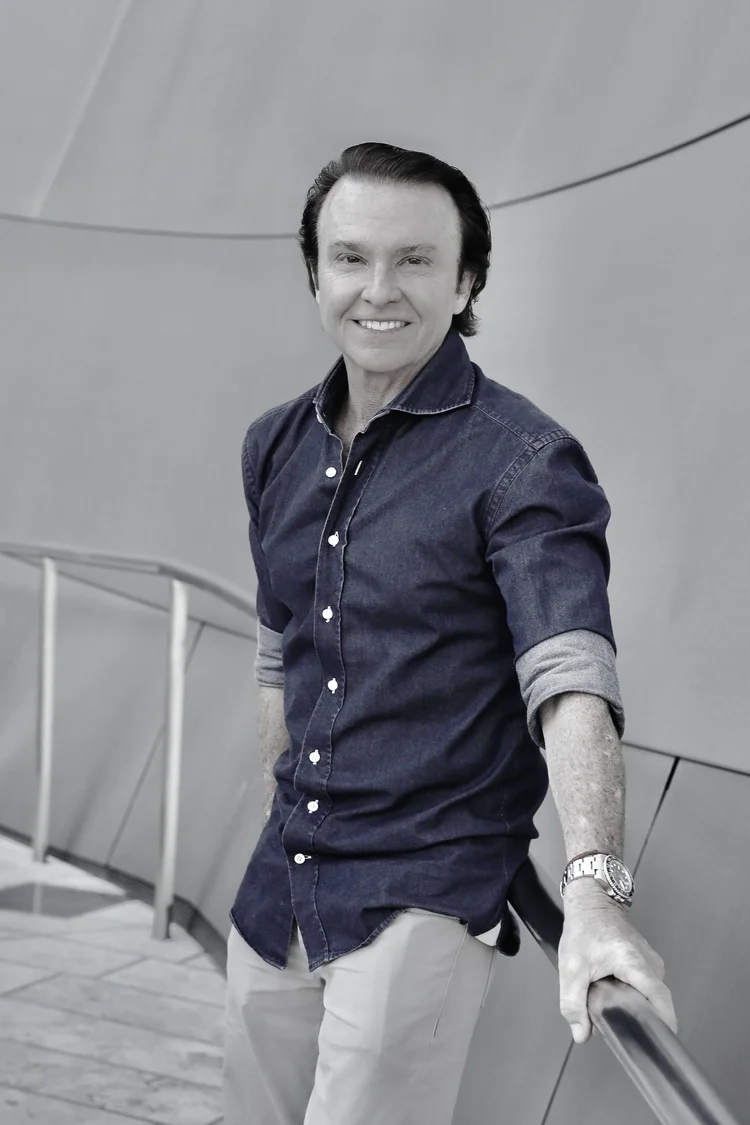 Portrait of Derek Norton